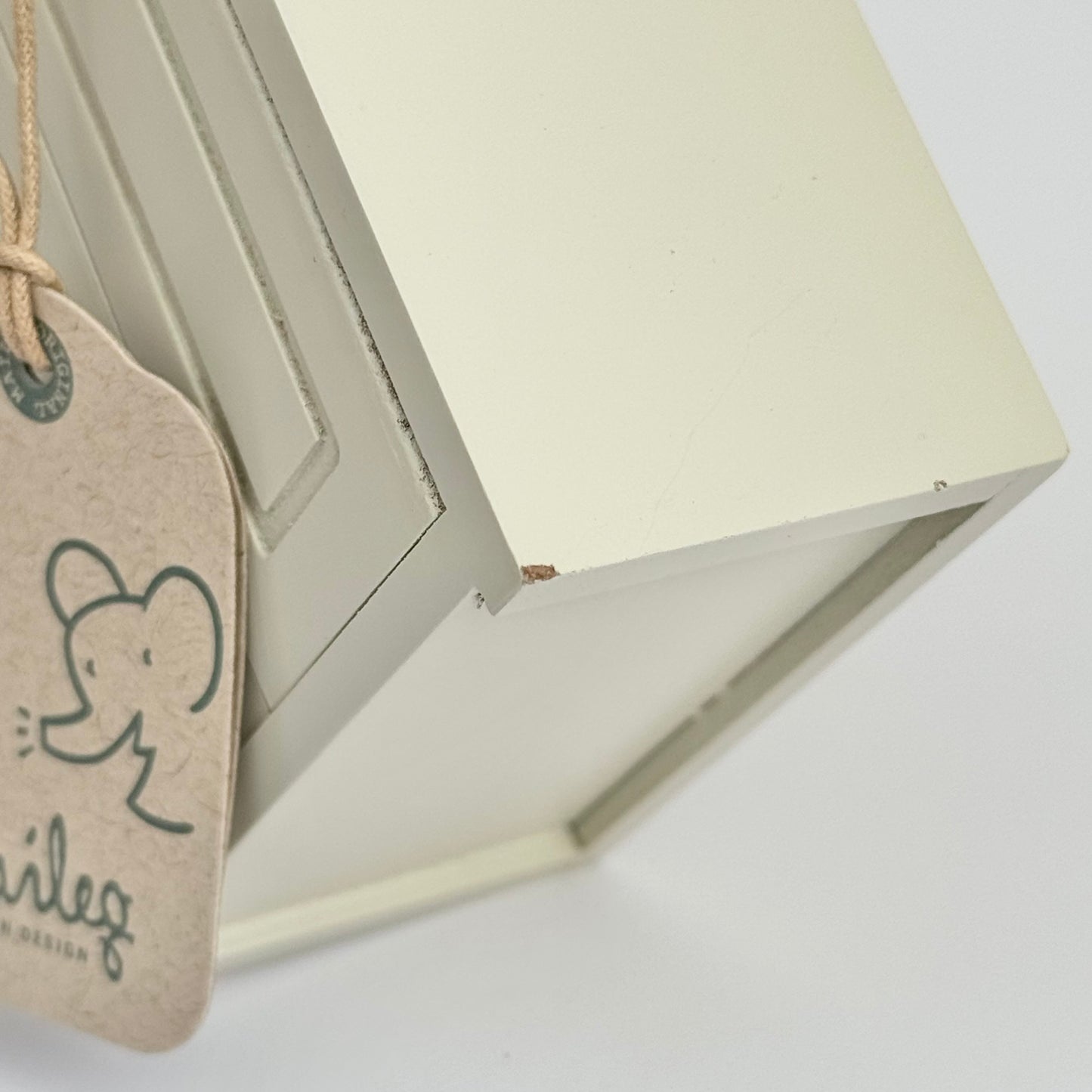 Maileg Closet, Mouse - Cream (SMALL MARKS)