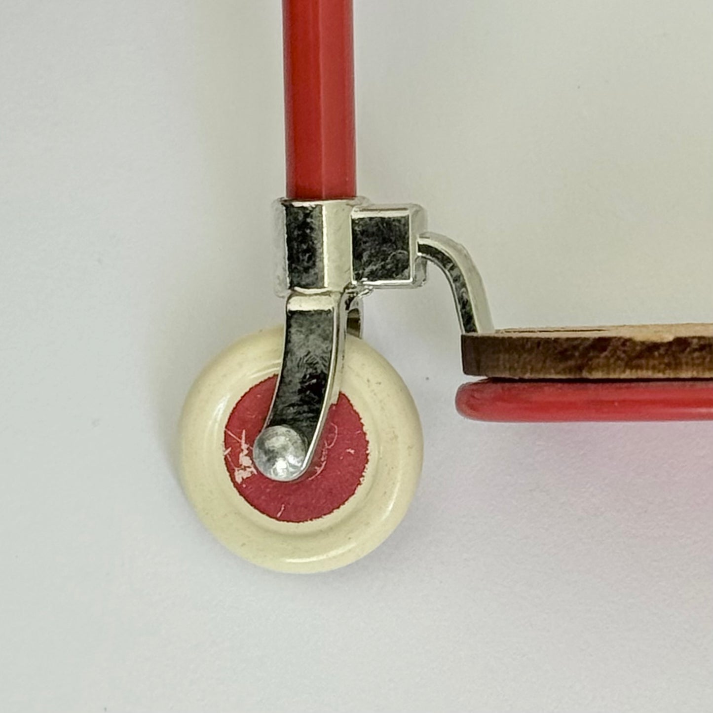 Maileg Kick Board, Mouse - Red (CHIPPED PAINT)