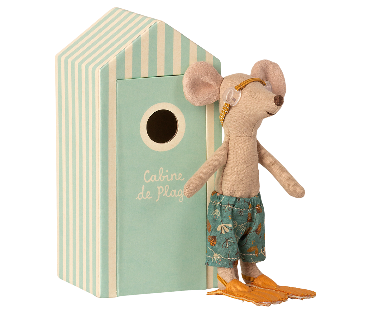 Maileg Beach Mouse - Big Brother in Cabine de Plage