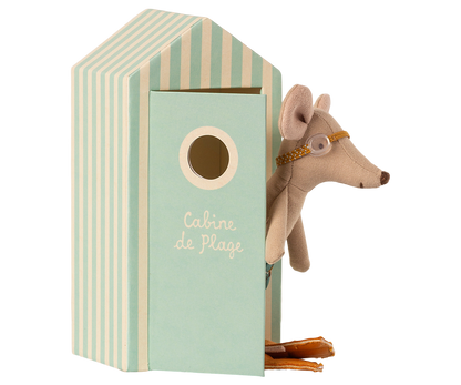 Maileg Beach Mouse - Big Brother in Cabine de Plage