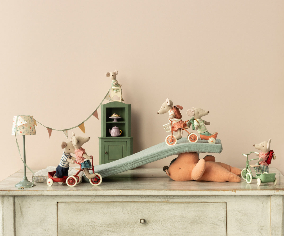 Maileg Tricycle, Mouse - Coral