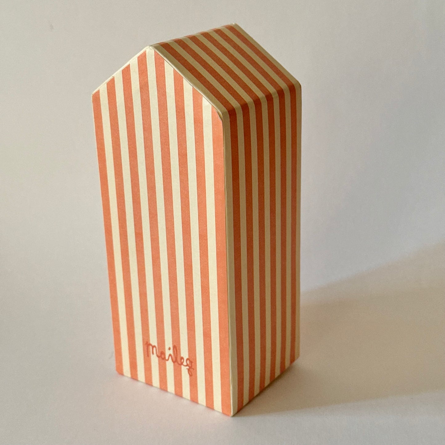 Empty Matchbox - Cabine de Plage (NO MOUSE)