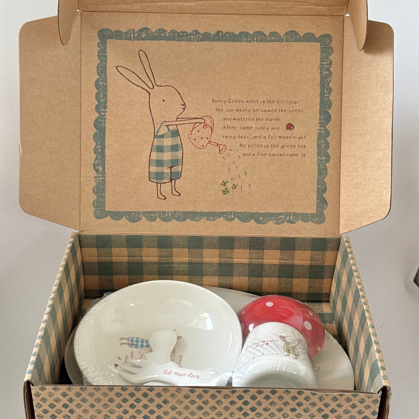 Maileg Bunny Honey Dinner Set - Green