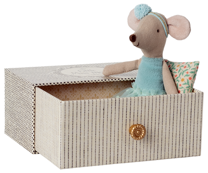 Maileg Dance Mouse in Daybed, Little Sister