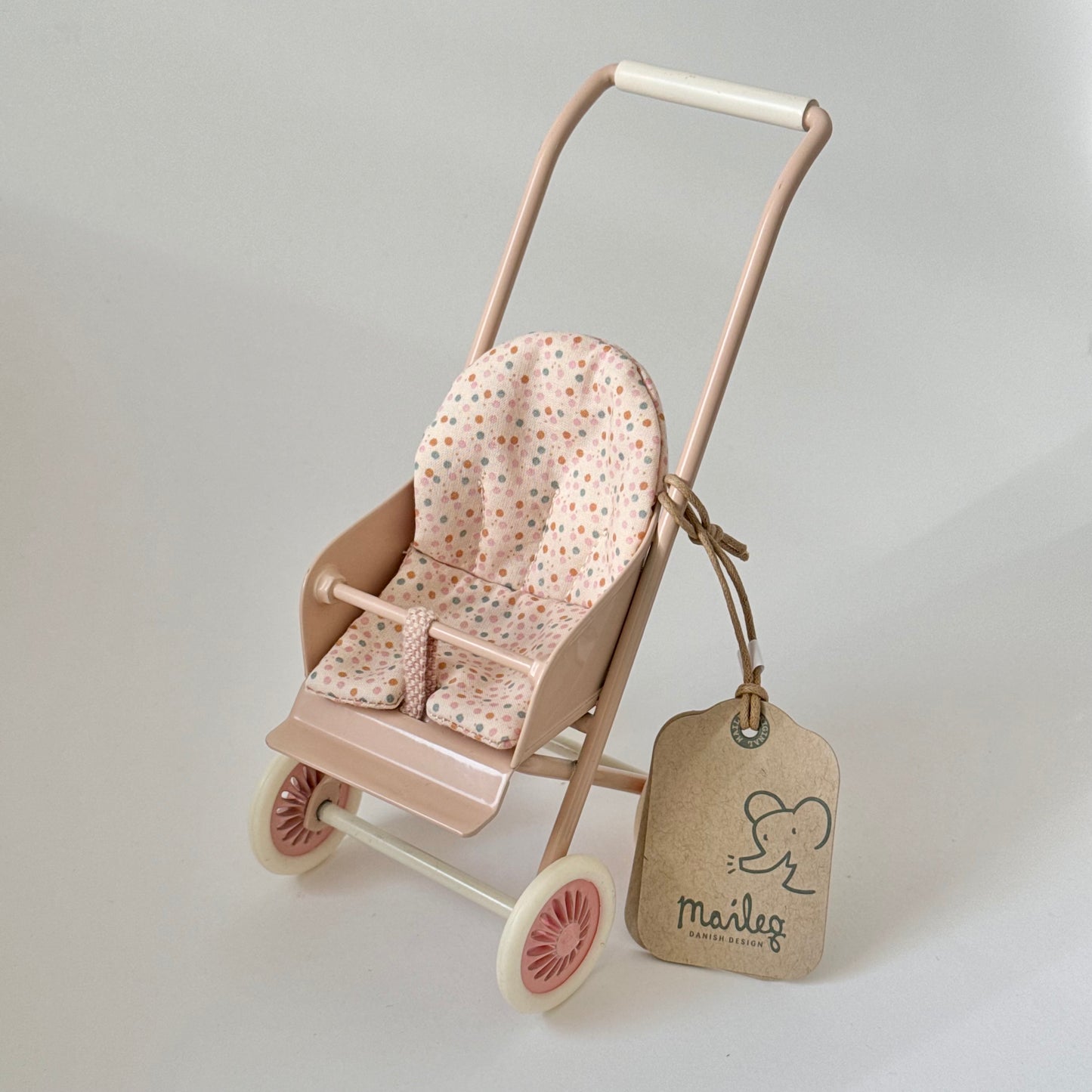 Maileg Stroller for Micro - Powder (CHIP ON HANDLE)