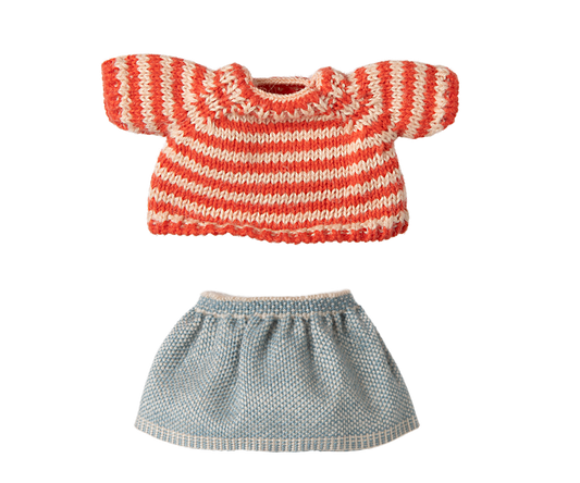 Maileg Knitted Sweater and Skirt for Big Sister Mouse