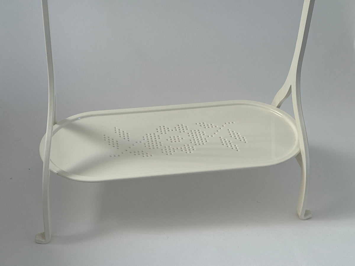 Maileg Clothes Rack in Metal - Off White (SMALL PAINT CHIP)